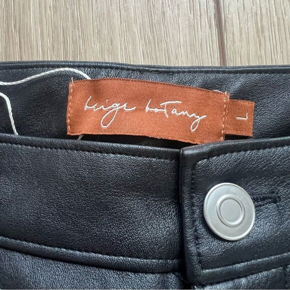 Beige Botany NWT Fall 23 Faux Leather Pants Size Large Miss Lola Boutique - Picture 8 of 14